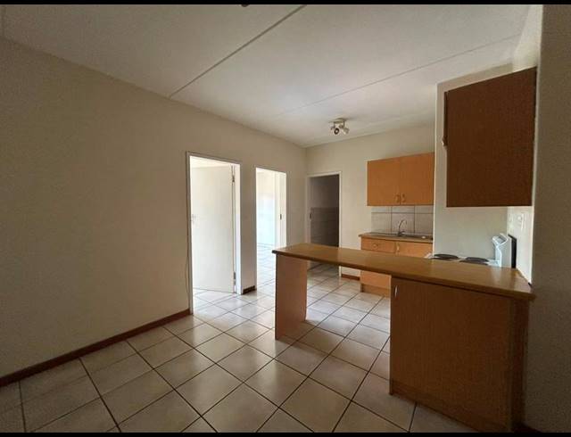 2 BEDROOM APARTMENT FOR SALE IN HATFIELD